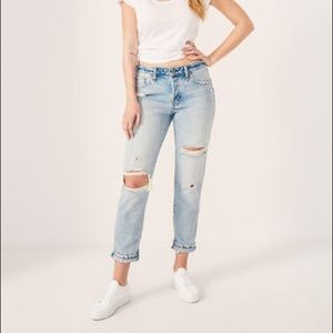 Light Wash Boyfriend Jeans